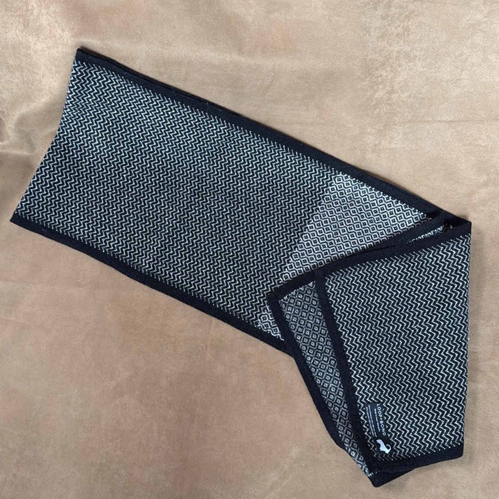 Loop + Bond Black & White Cashmere Merino Wool Scarf